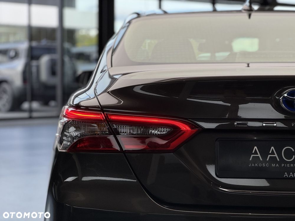 Toyota Camry 2.5 Hybrid Comfort CVT - 39