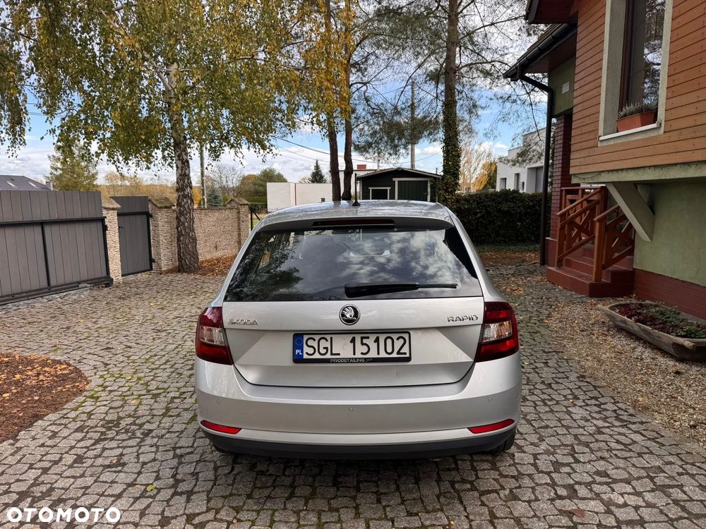 Skoda RAPID 1.0 TSI Ambition - 19