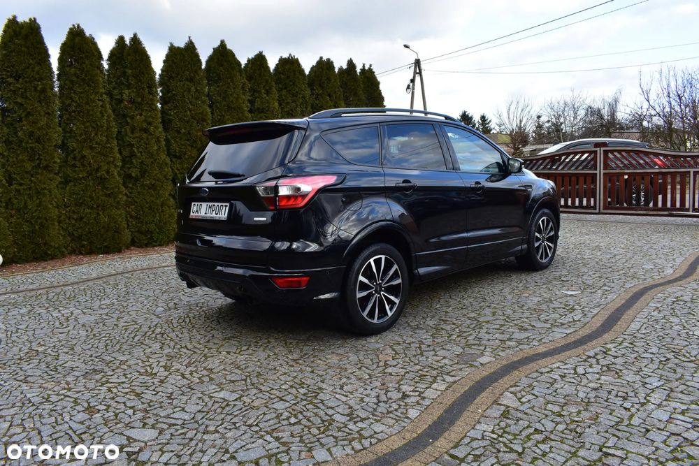 Ford Kuga 1.5 EcoBoost 2x4 ST-Line - 5