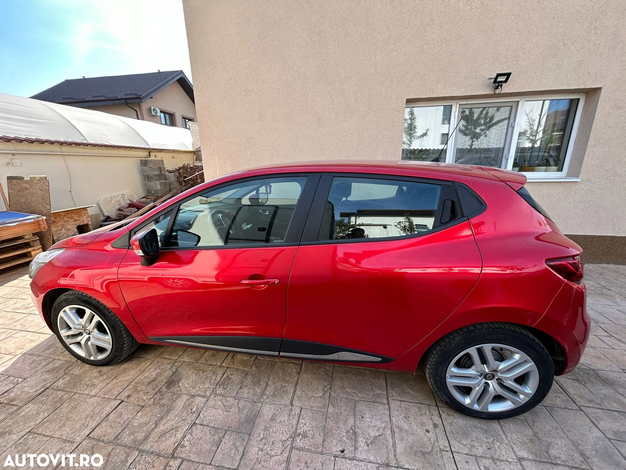 Renault Clio IV TCe Zen - 2