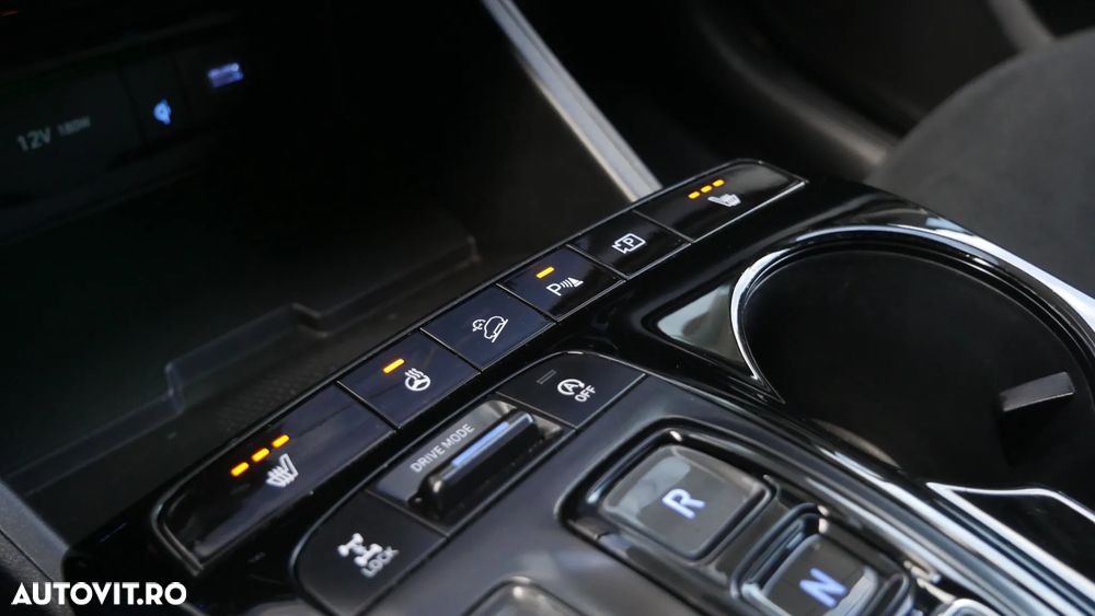 Hyundai Tucson 1.6 CRDi 48V-Hybrid 4WD DCT N Line - 28