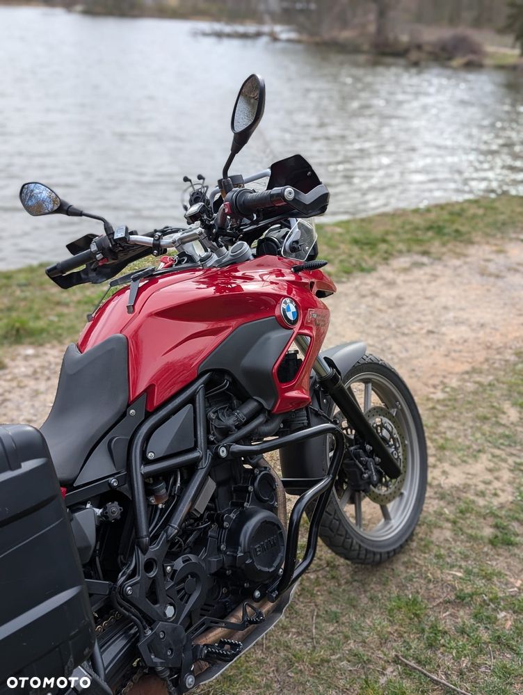 BMW F - 4