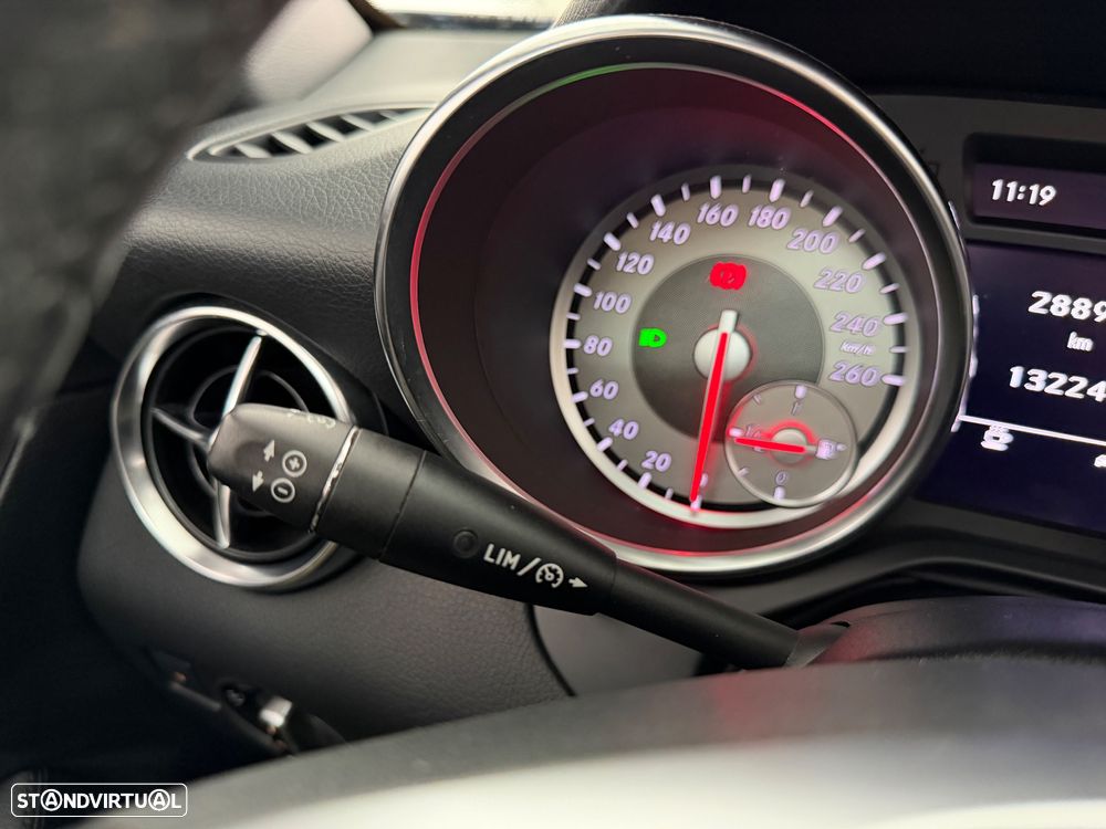 Mercedes-Benz SLK 200 (BlueEFFICIENCY) - 23