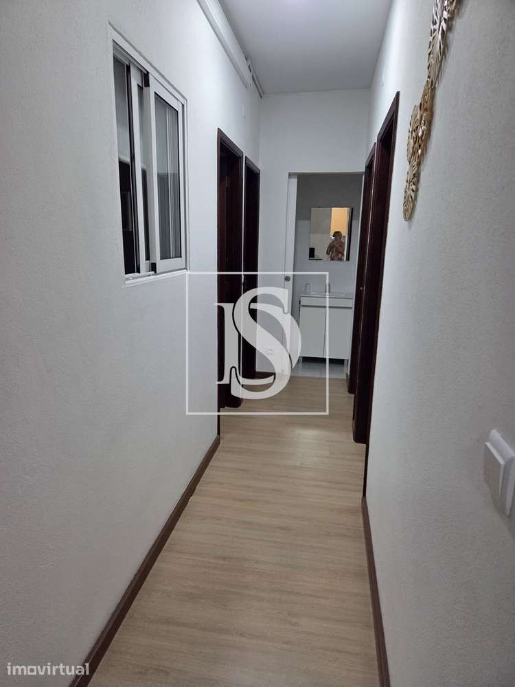 Apartamento T2+2 - Grande imagem: 2/18
