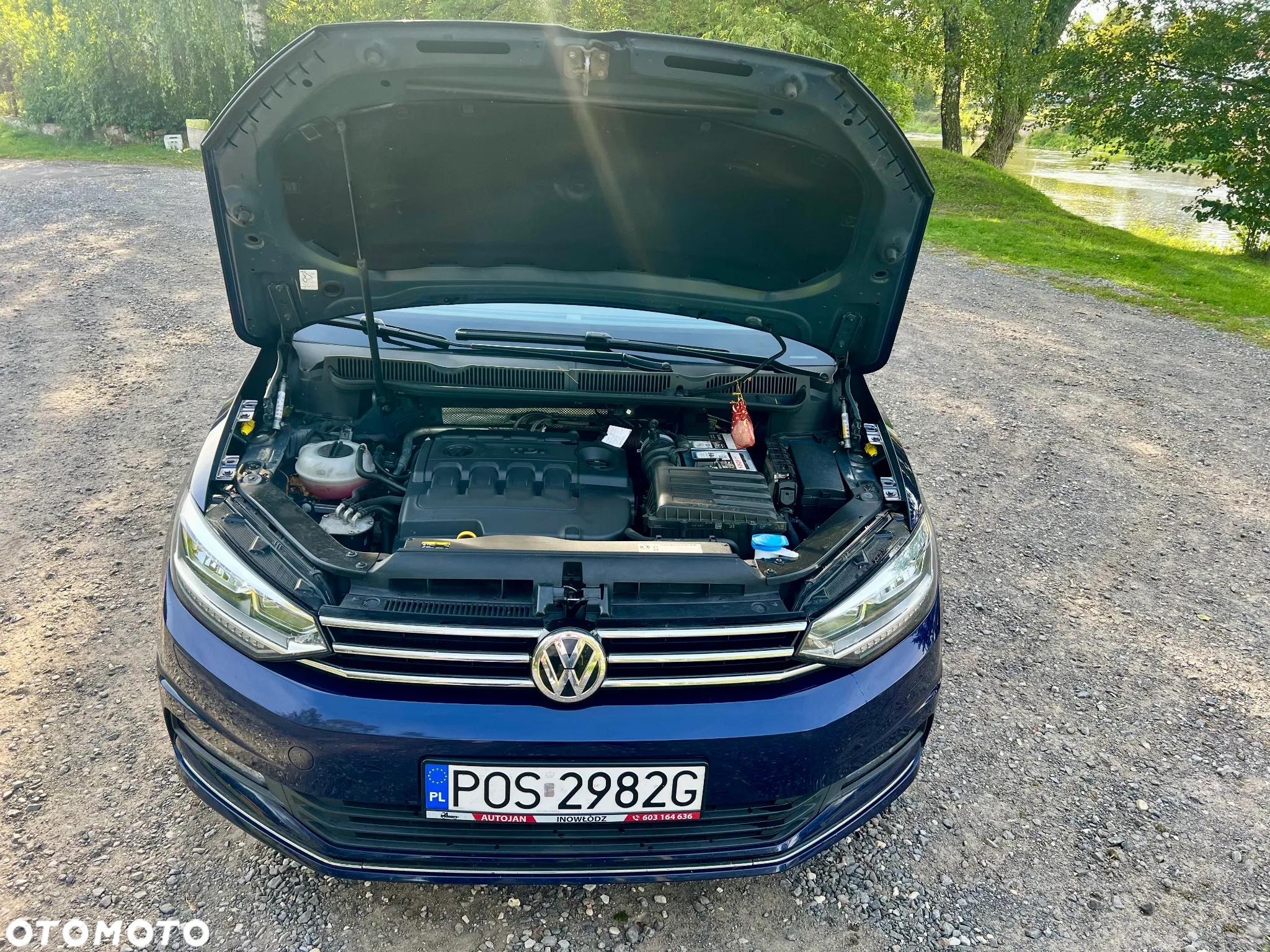 Volkswagen Touran 2.0 TDI BMT Highline DSG - 25