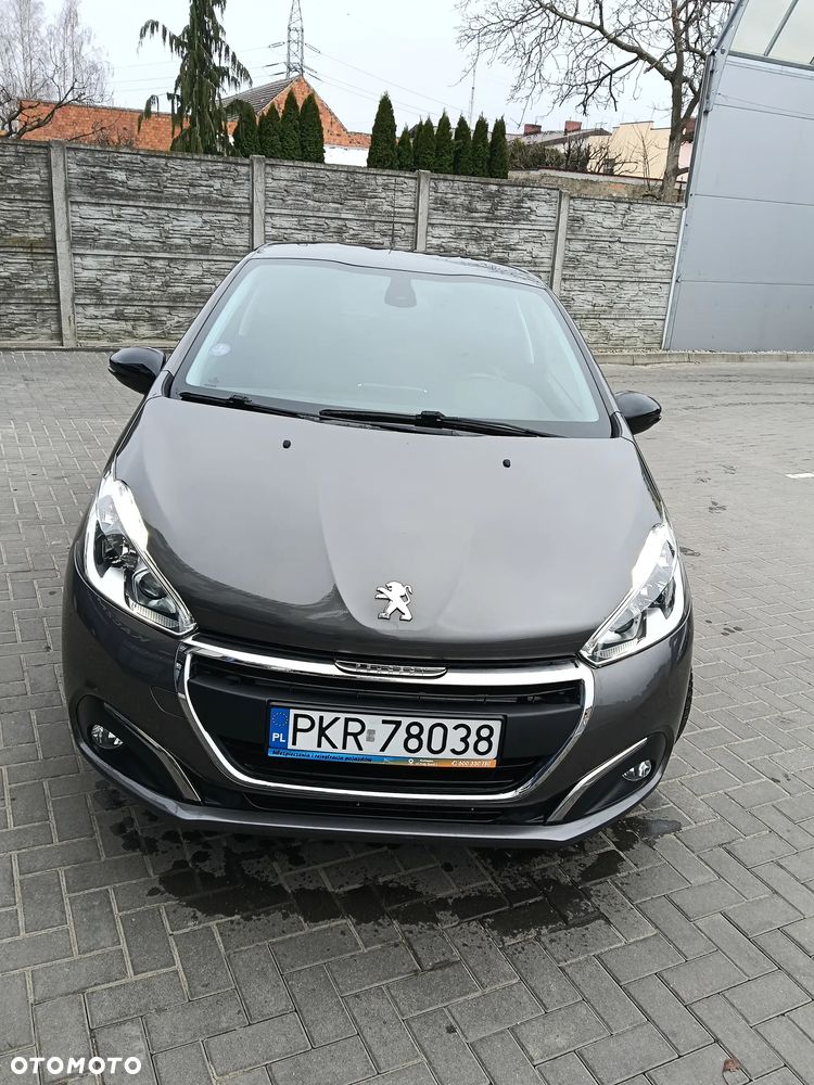 Peugeot 208 82 PureTech Style - 19
