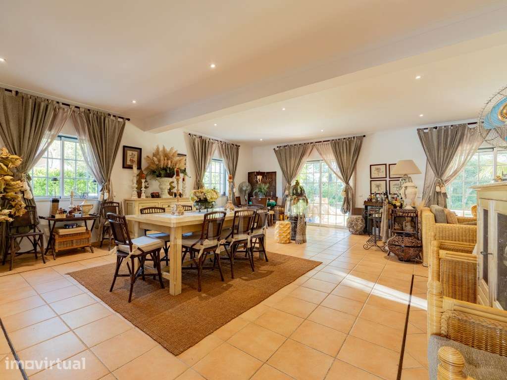 Moradia Isolada T5 com Piscina e Garagem, Vilamoura, Algarve - Grande imagem: 3/35
