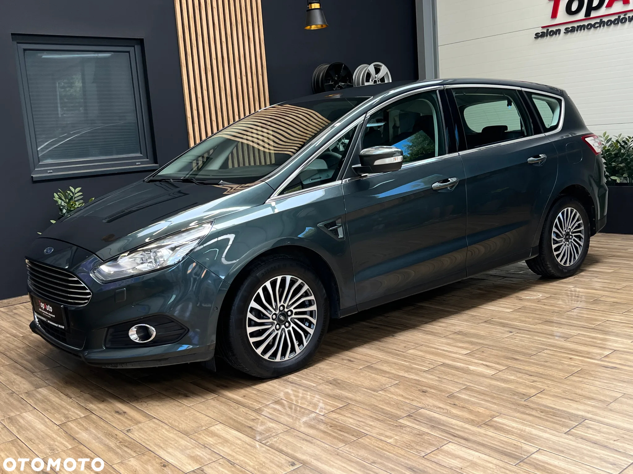 Ford S-Max 2.0 EcoBlue Titanium - 13