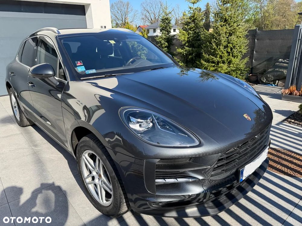 Porsche Macan Standard - 2