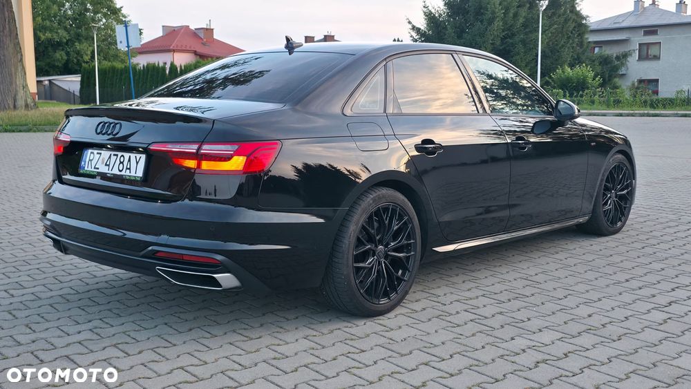 Audi A4 Limousine 35 TFSI mHEV S Line S tronic - 4