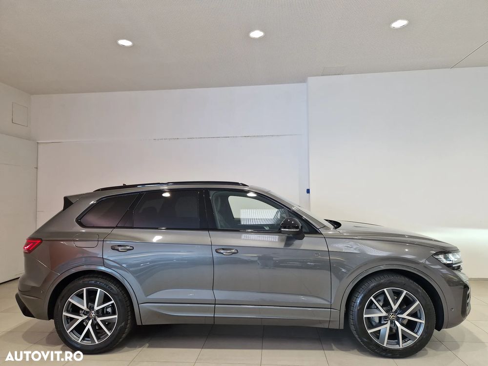 Volkswagen Touareg V6 TDI 4MOTION R-Line - 6