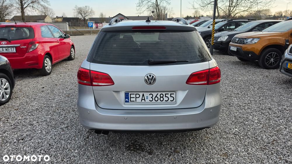 Volkswagen Passat 2.0 Blue TDI SCR Comfortline - 5