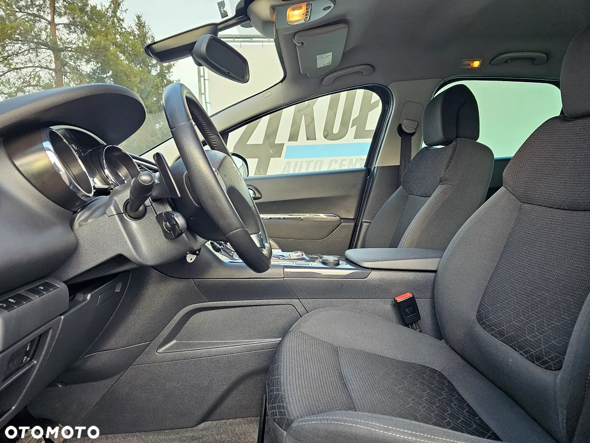 Peugeot 3008 2.0 HDi HYbrid4 - 14