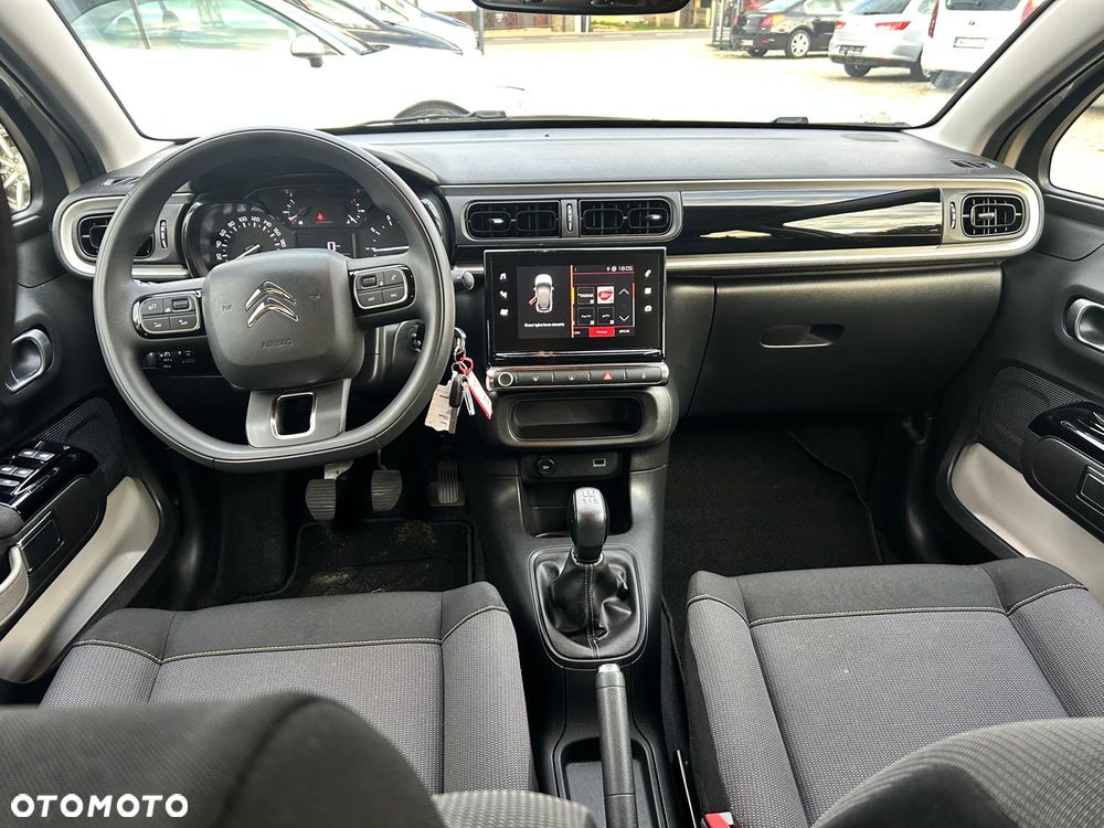 Citroën C3 1.2 PureTech Shine - 17