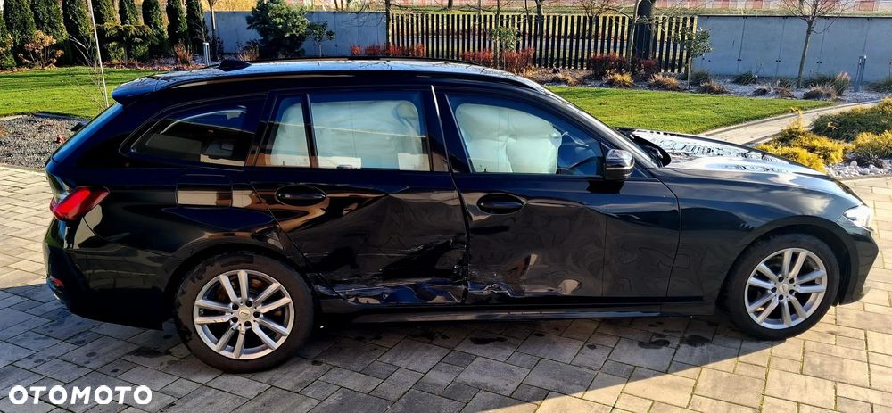 BMW Seria 3 318d Edition Luxury Line Purity - 10