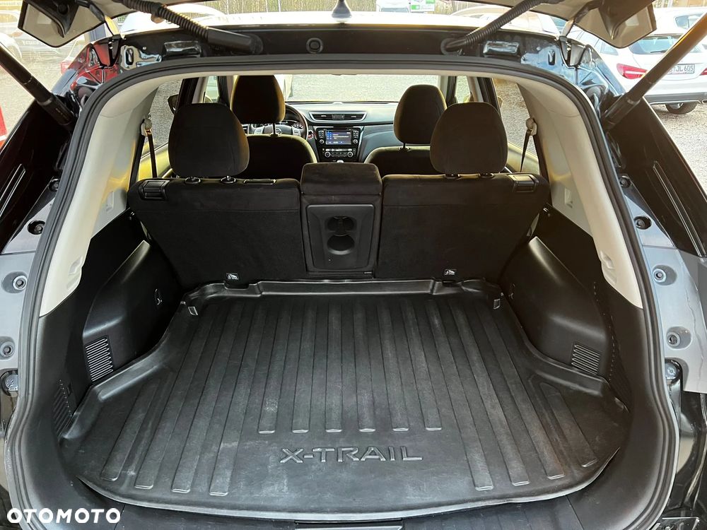 Nissan X-Trail 2.0 dCi Tekna Xtronic 4WD - 26