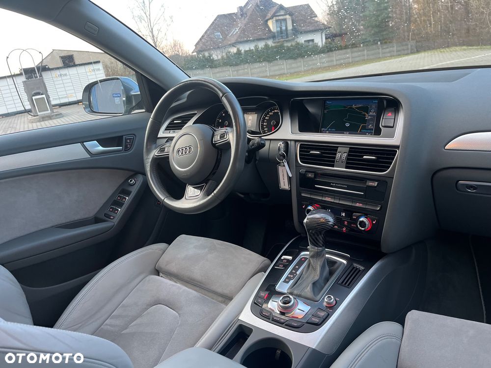 Audi A4 Avant 3.0 TFSI quattro S tronic Attraction - 9