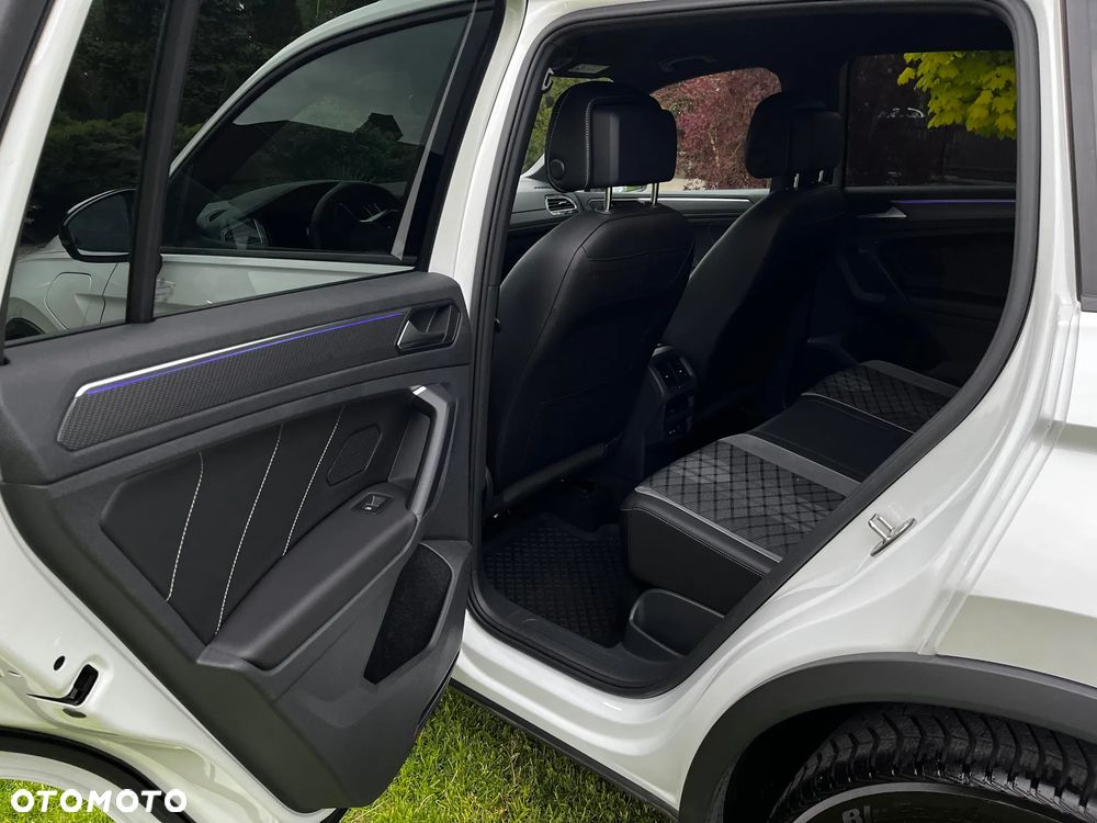 Volkswagen Tiguan ver-1-5-ehybrid-opf-dsg-r--line - 20