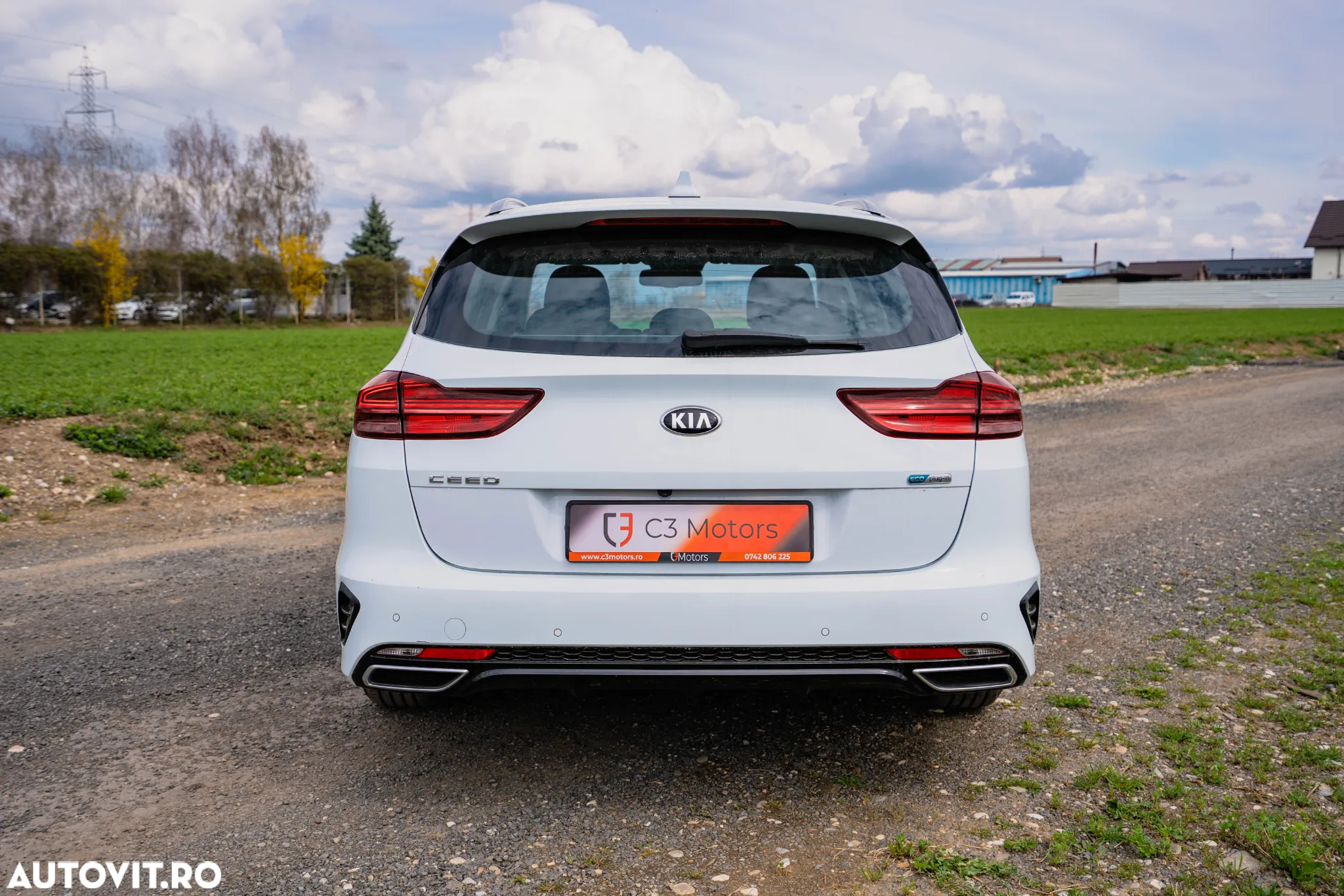 Kia Ceed SW 1.6 GDI DCT OPF Plug-in-Hybrid Vision - 9