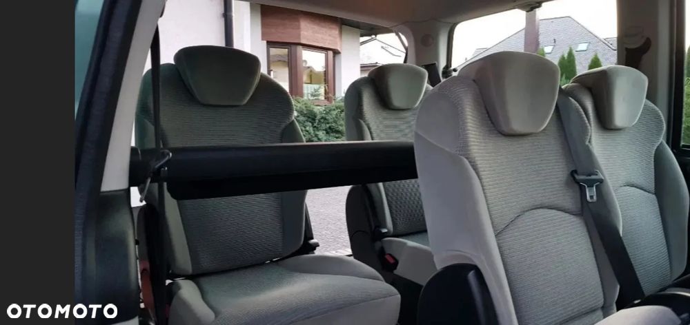 Peugeot 807 - 18