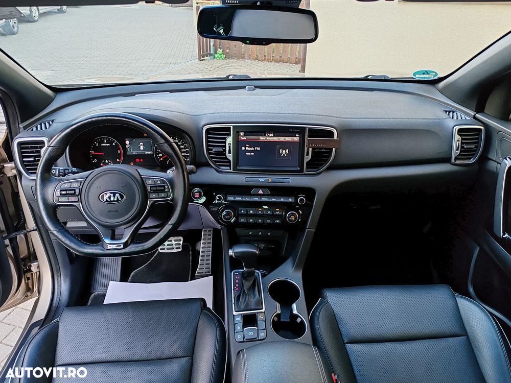 Kia Sportage 2,0 CRDI AWD Aut. GT Line - 12