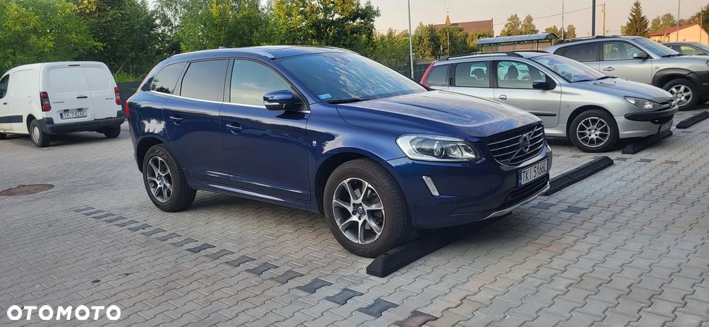 Volvo XC 60 D3 Drive-E Ocean Race - 22