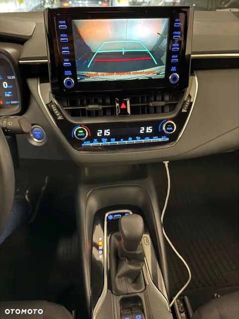 Toyota Corolla 1.8 Hybrid Active - 23