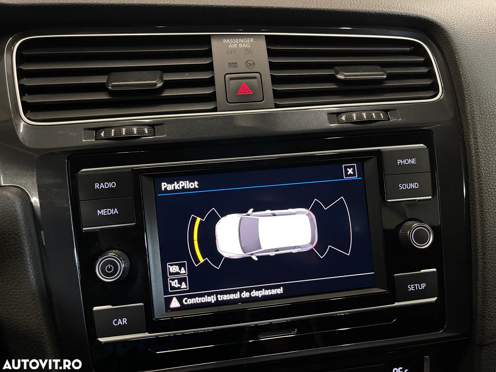 Volkswagen Golf 1.6 TDI Trendline - 14