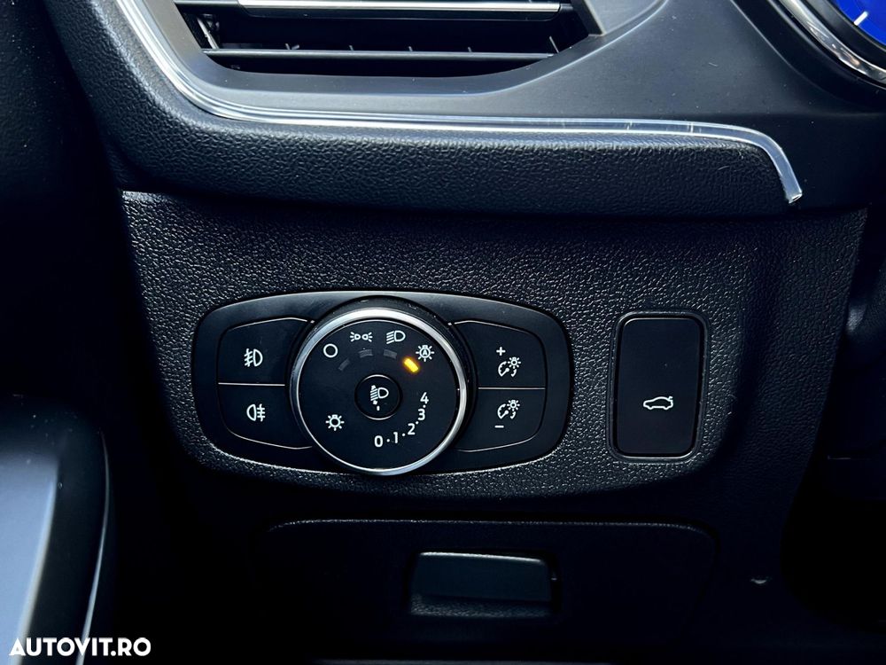 FORD Focus 2020 — imagine 48