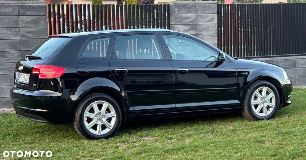 Audi A3 Sportback 2.0 TDI DPF S line Sportpaket - 14