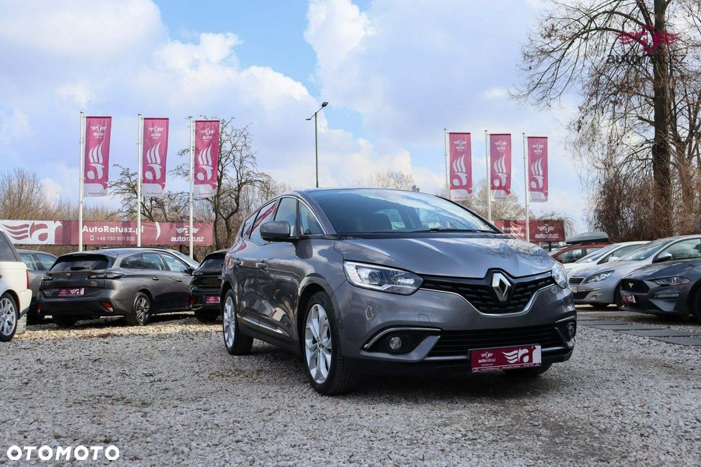Renault Grand Scenic - 8