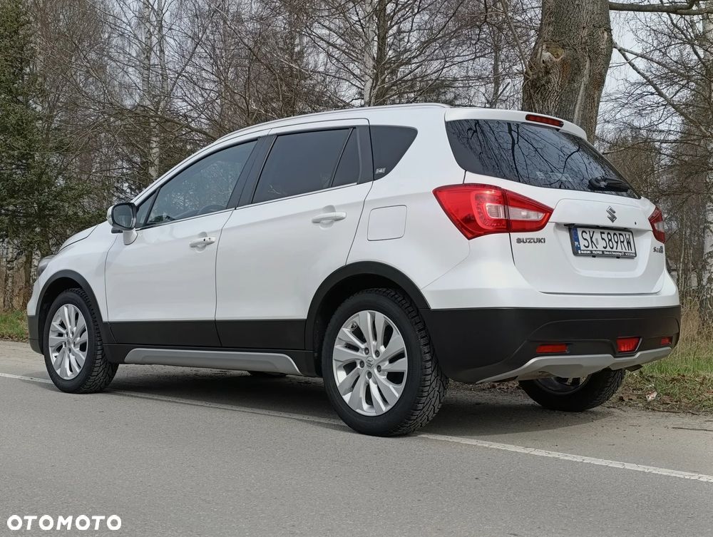 Suzuki SX4 S-Cross 1.4 T Premium - 28