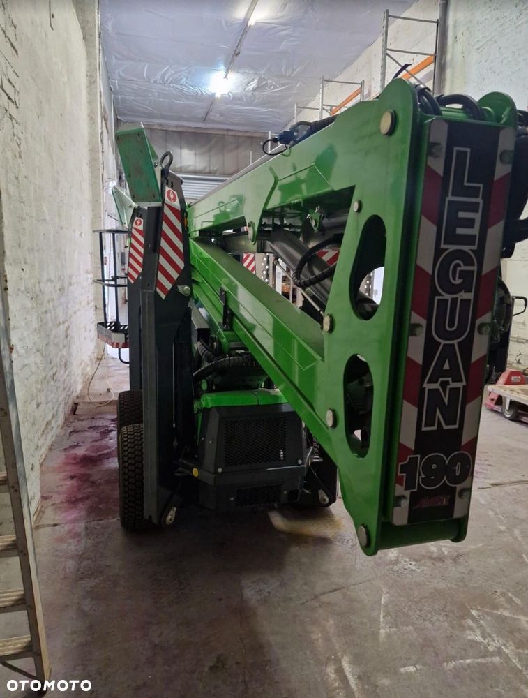 Avant Leguan 190 - 9