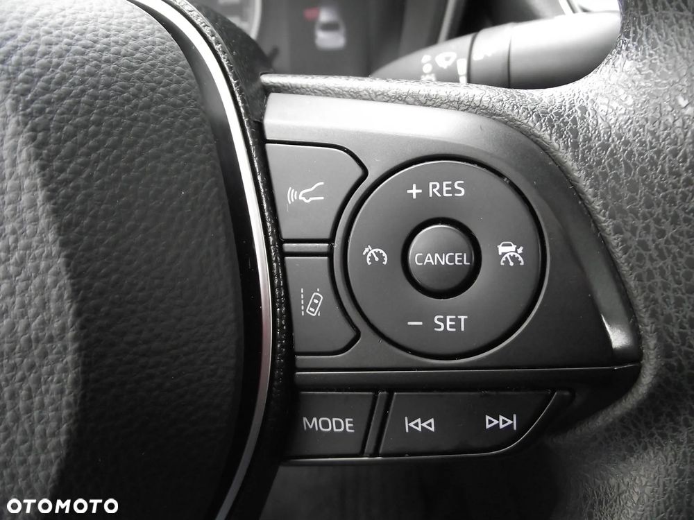 Toyota Corolla 1.8 Hybrid Active - 23