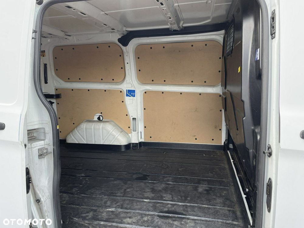 Ford Transit Custom - 17