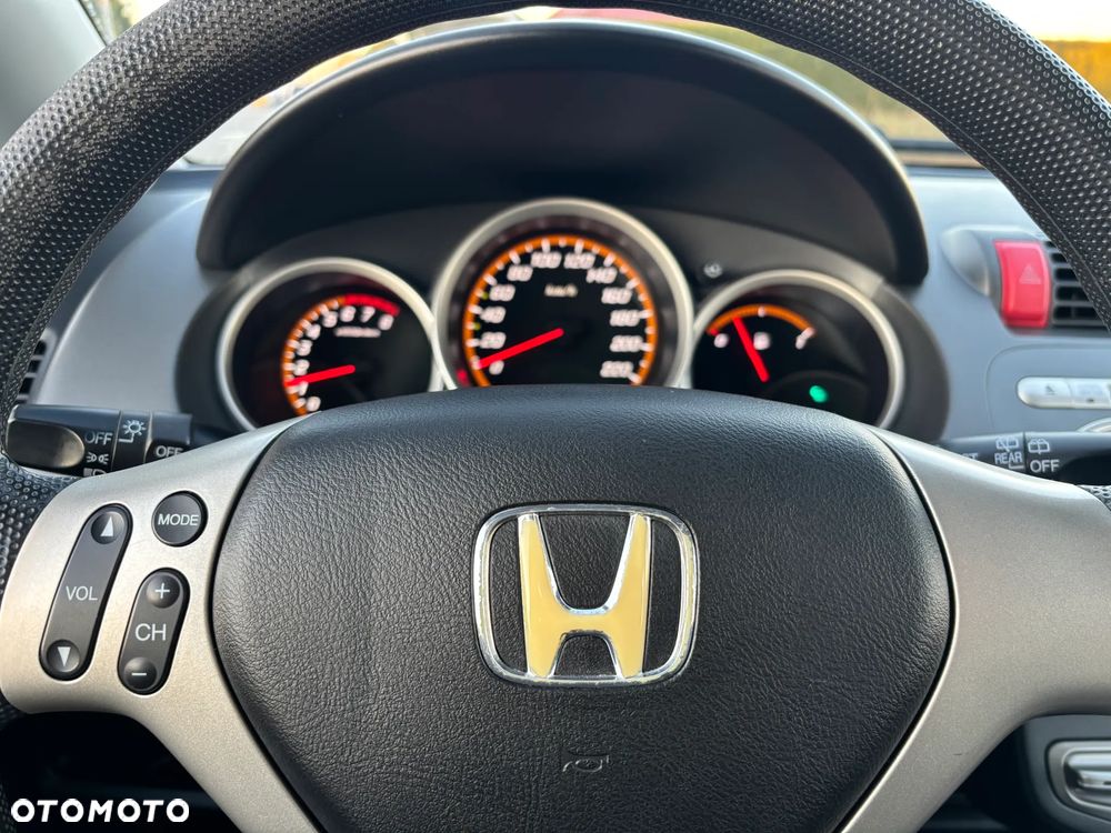 Honda Jazz 1.4 Style - 24