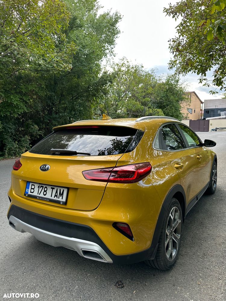 Kia XCeed - 4