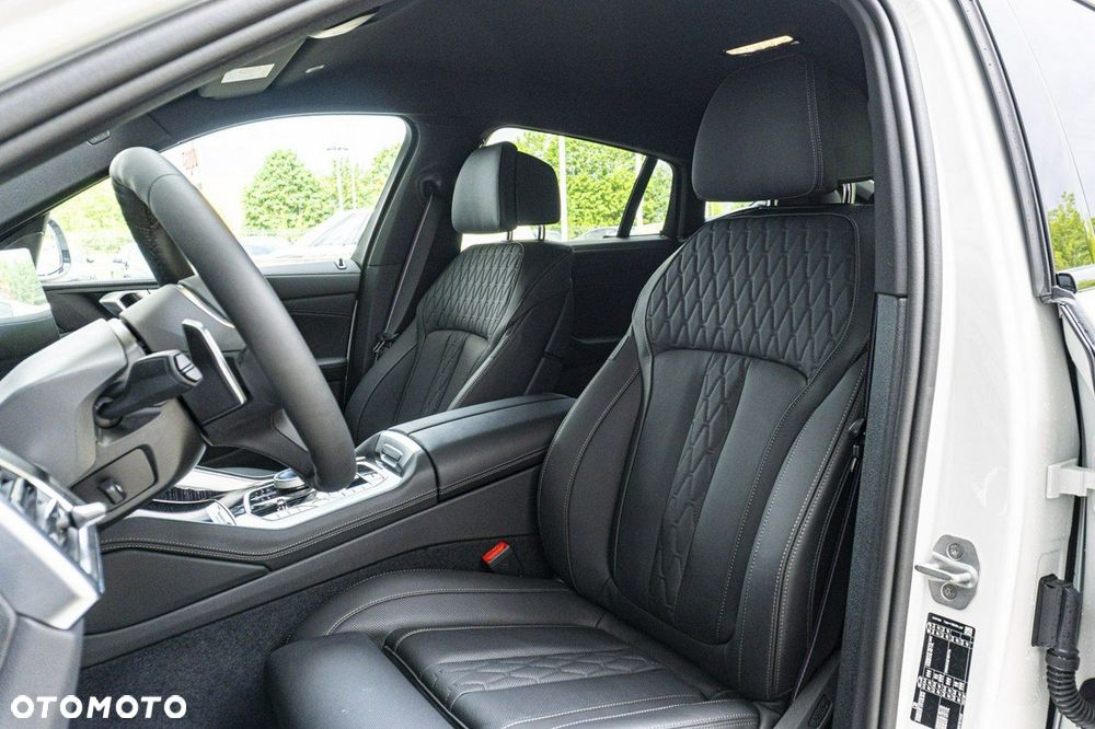 BMW X6 - 14