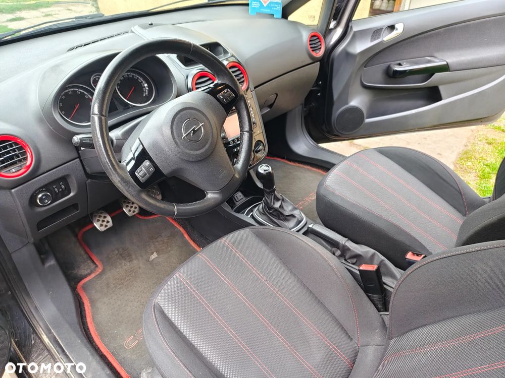 Opel Corsa 1.6 Turbo Color Edition - 7