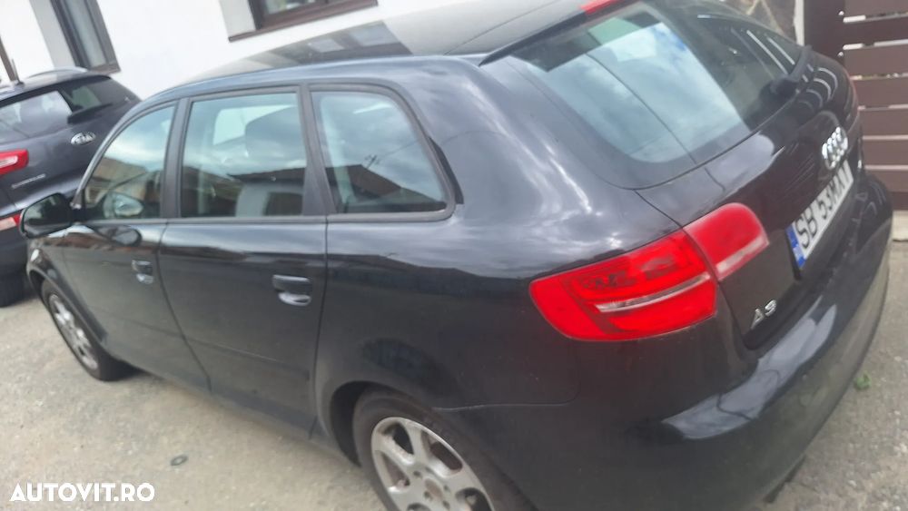 Audi A3 1.4 TFSI S line Sportpaket - 2