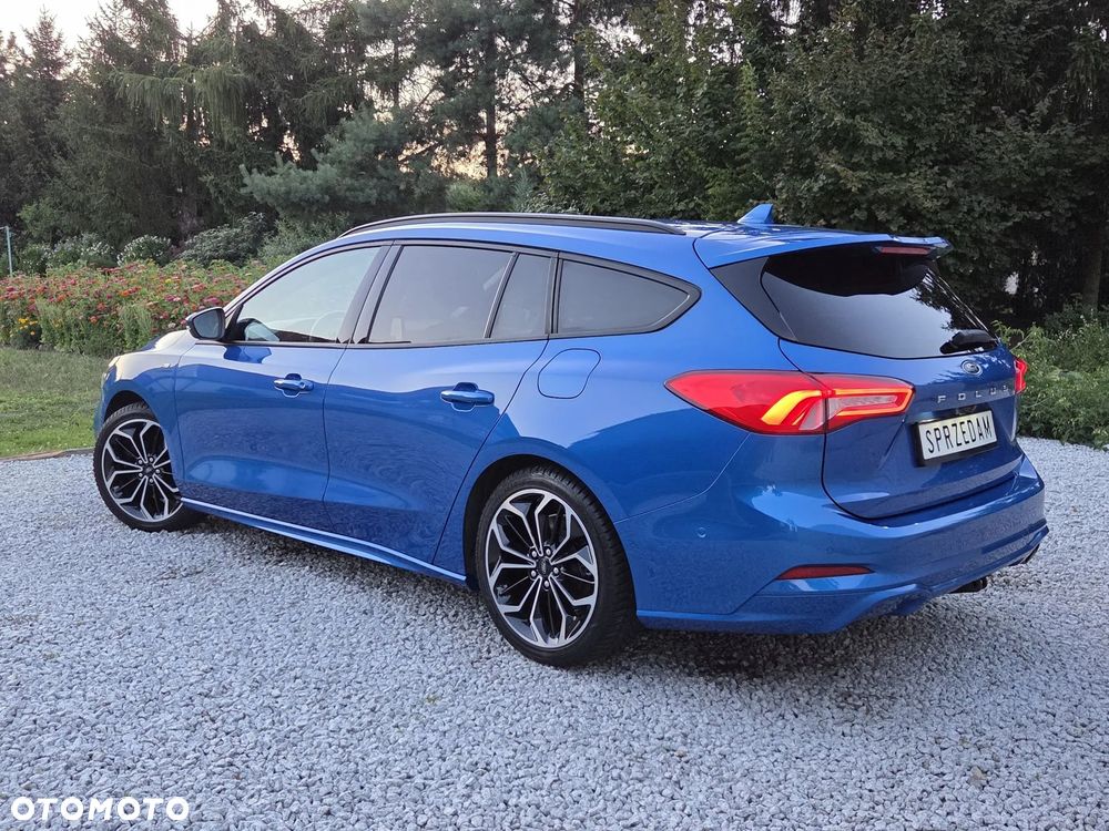 Ford Focus 1.5 EcoBlue Start-Stopp-System ST-LINE - 25