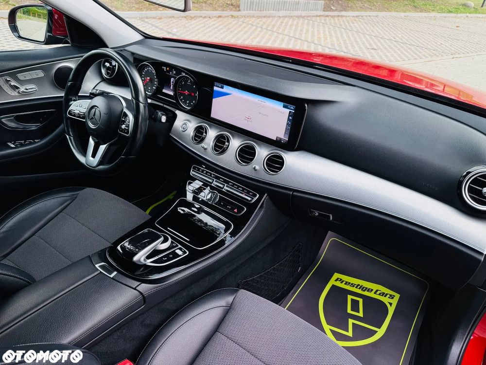 Mercedes-Benz Klasa E 220 d 9G-TRONIC Exclusive - 33