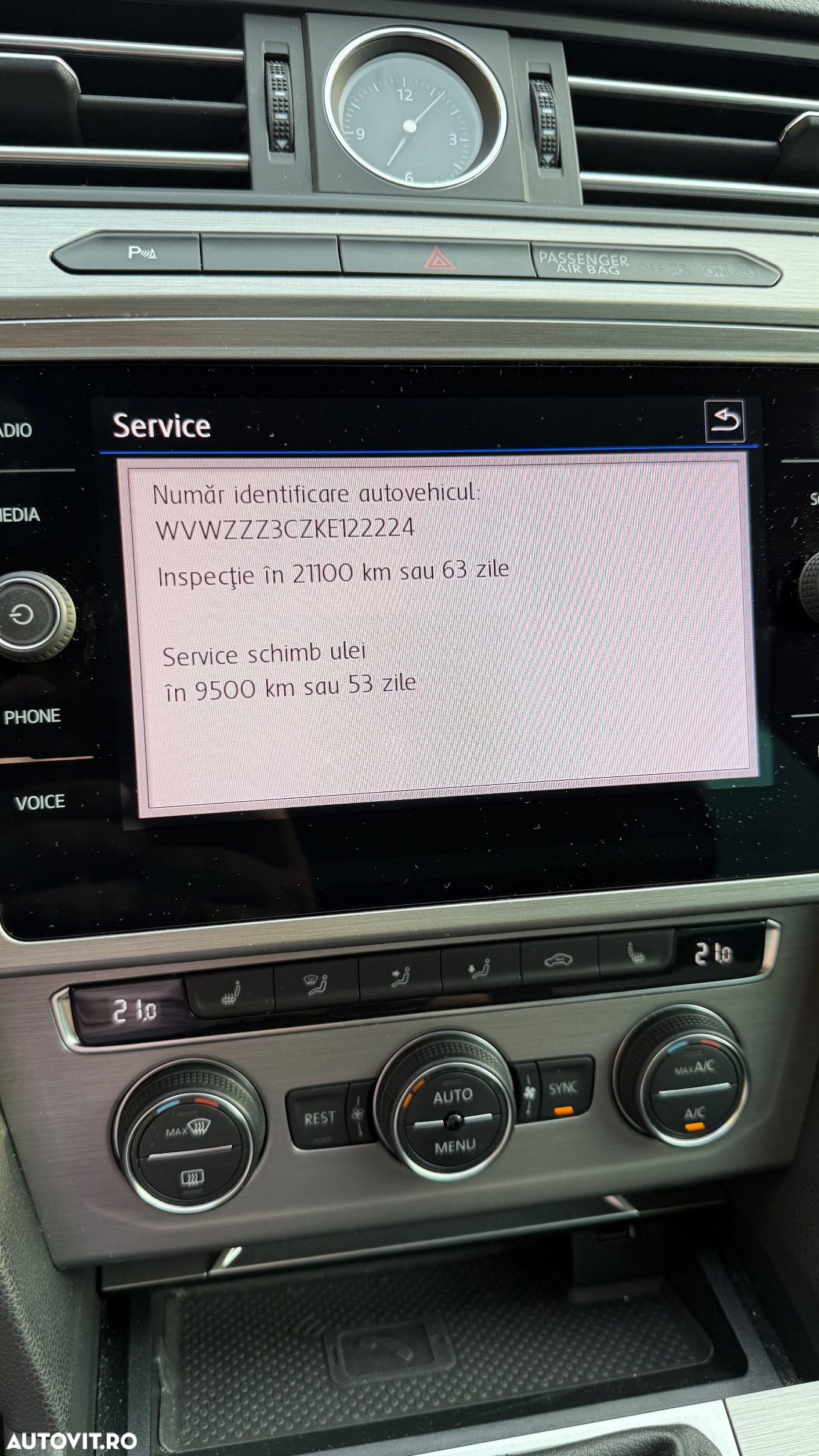 Volkswagen Passat 2.0 TDI Advance - 16