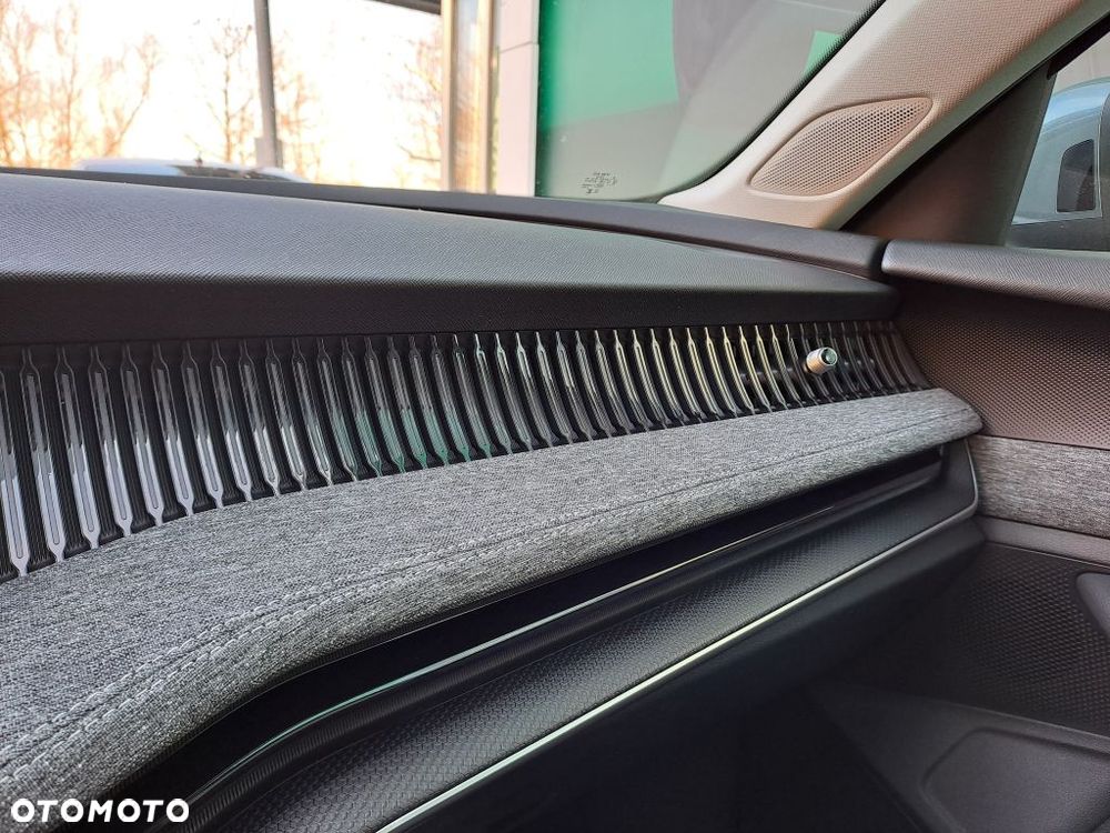 Skoda Superb 2.0 TSI Drive DSG - 20