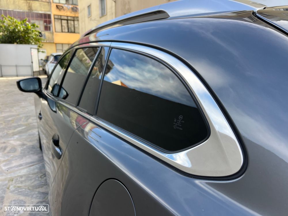 Mazda 6 M6 2.2 SKY-D Excellence Navi - 16