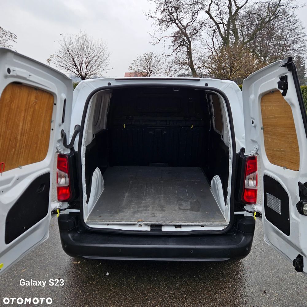 Citroën BERLINGO - 21