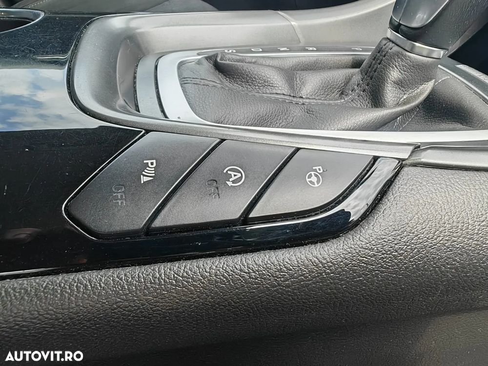 Ford Mondeo 2.0 TDCi Powershift Titanium - 11