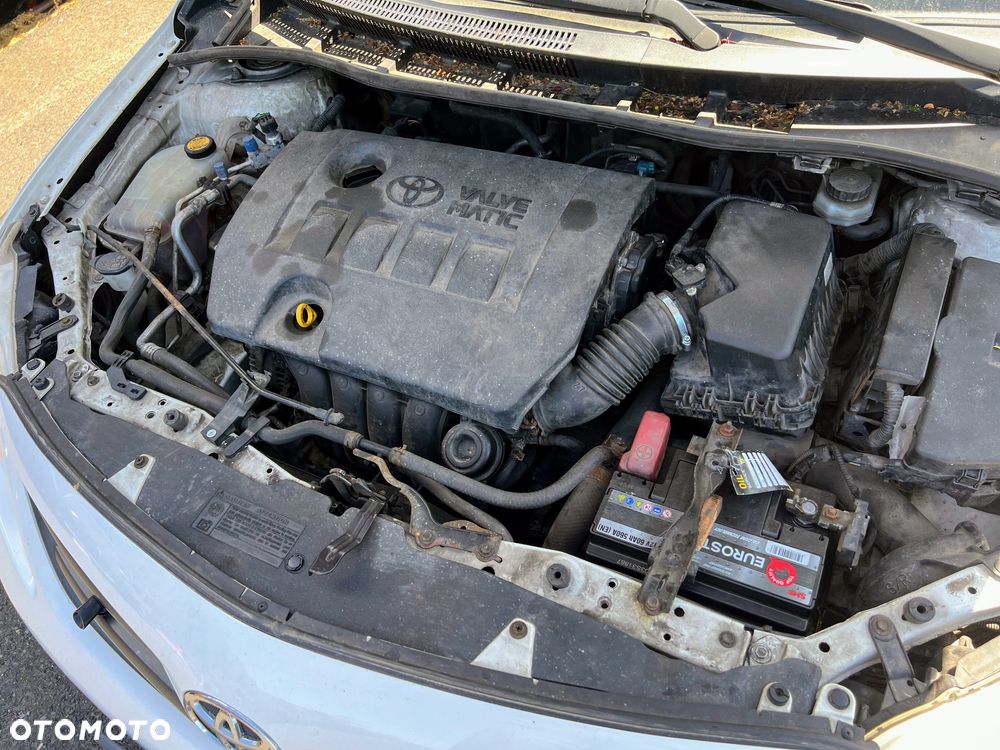 Toyota Corolla 1.6 Life - 6