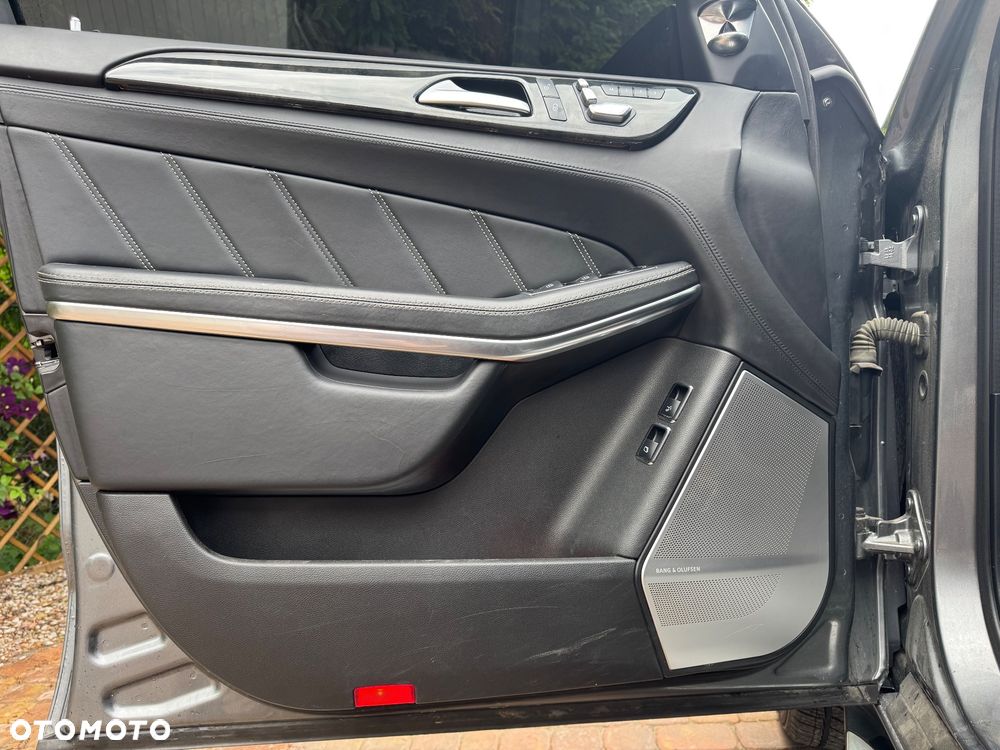 Mercedes-Benz GLS AMG 63 4-Matic - 20