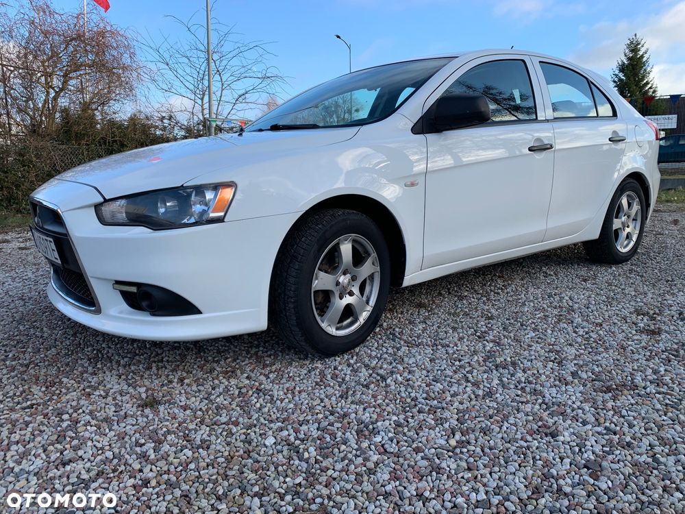 Mitsubishi Lancer 1.5 - 1